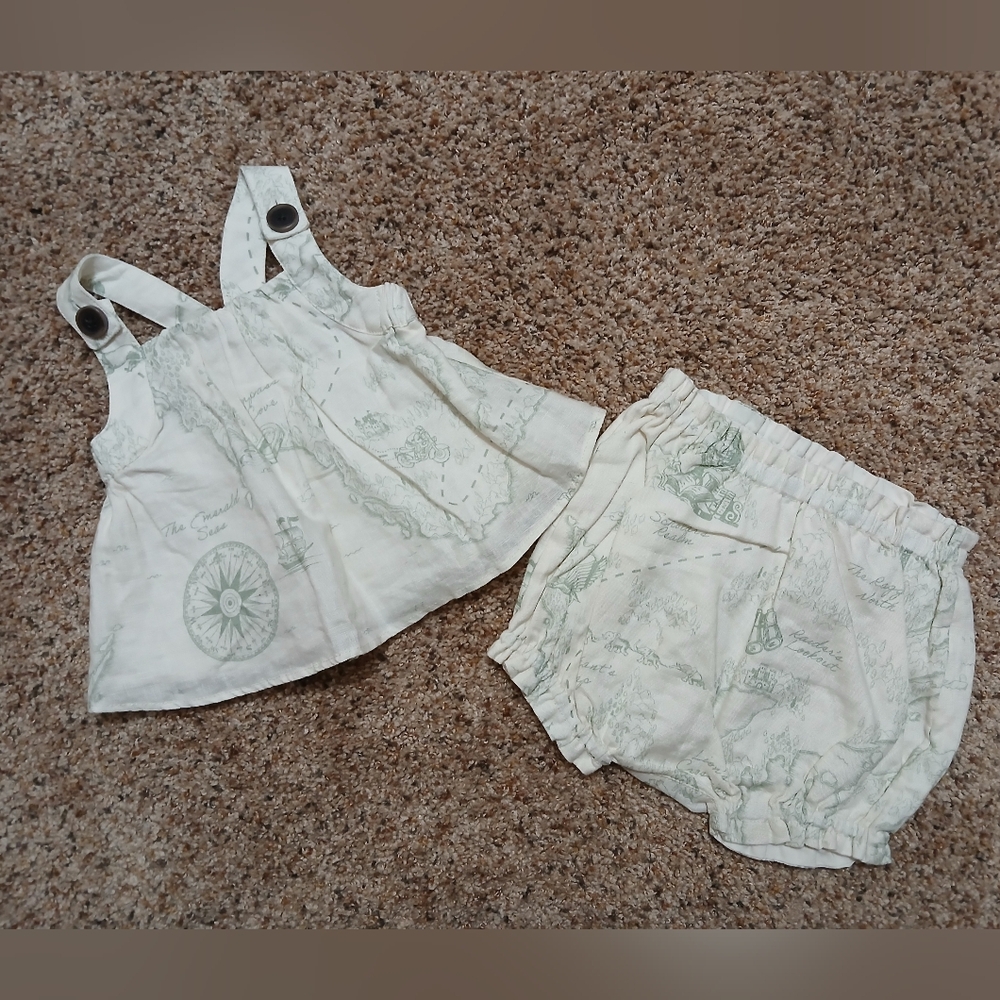 Banana Republic Baby Girl's Linen 2 Piece Set; 3-6 Months; Ivory & Green